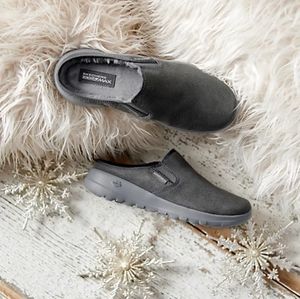 Sketchers Leather Snuggly Clog